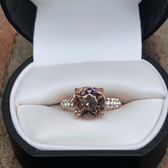 ♥️♥️♥️ SOLD…ROSE GOLD RING…SOLD - Picture 6 of 6